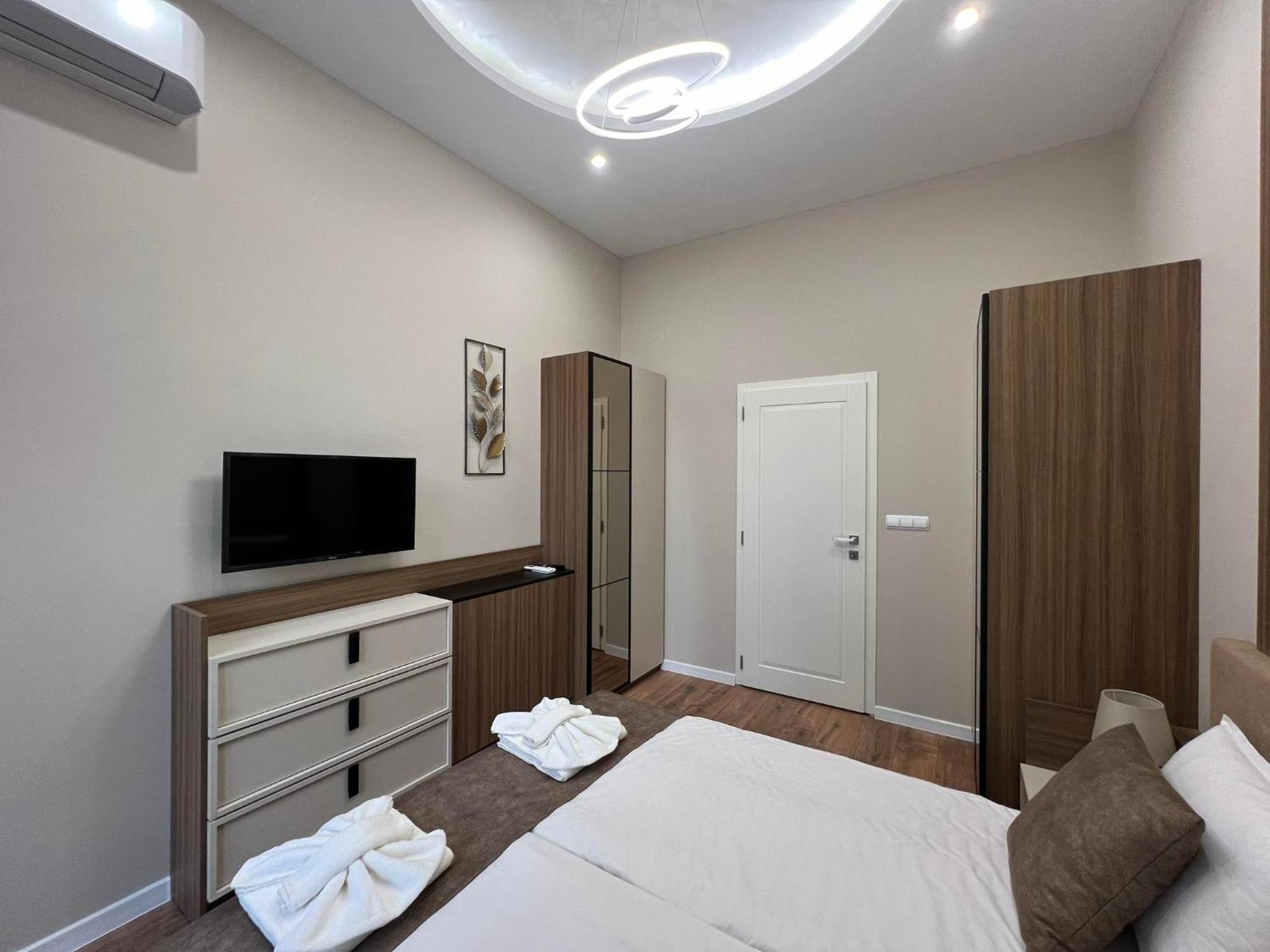 Хотел Vip Apart House بليفين المظهر الخارجي الصورة