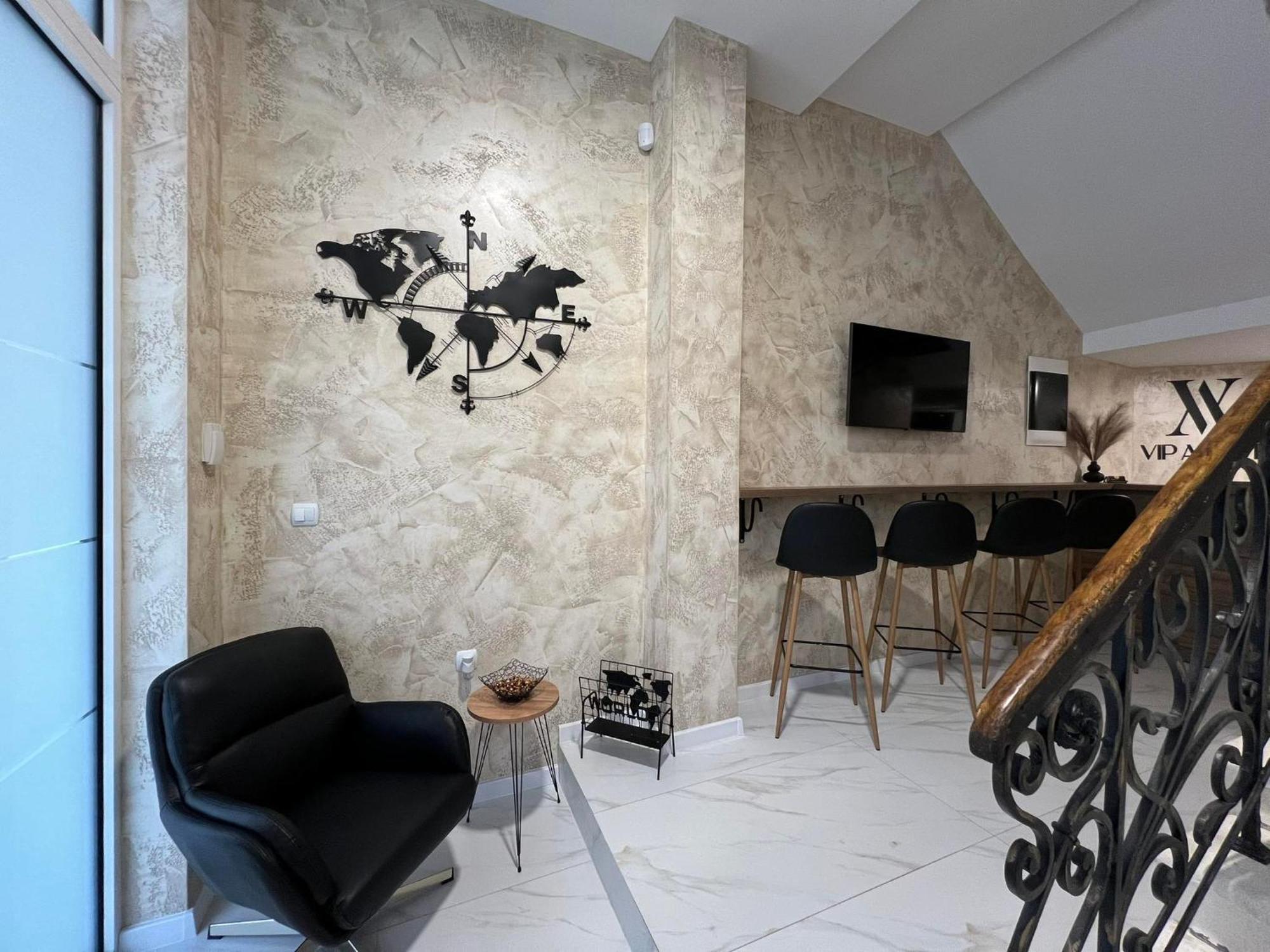 Хотел Vip Apart House بليفين المظهر الخارجي الصورة