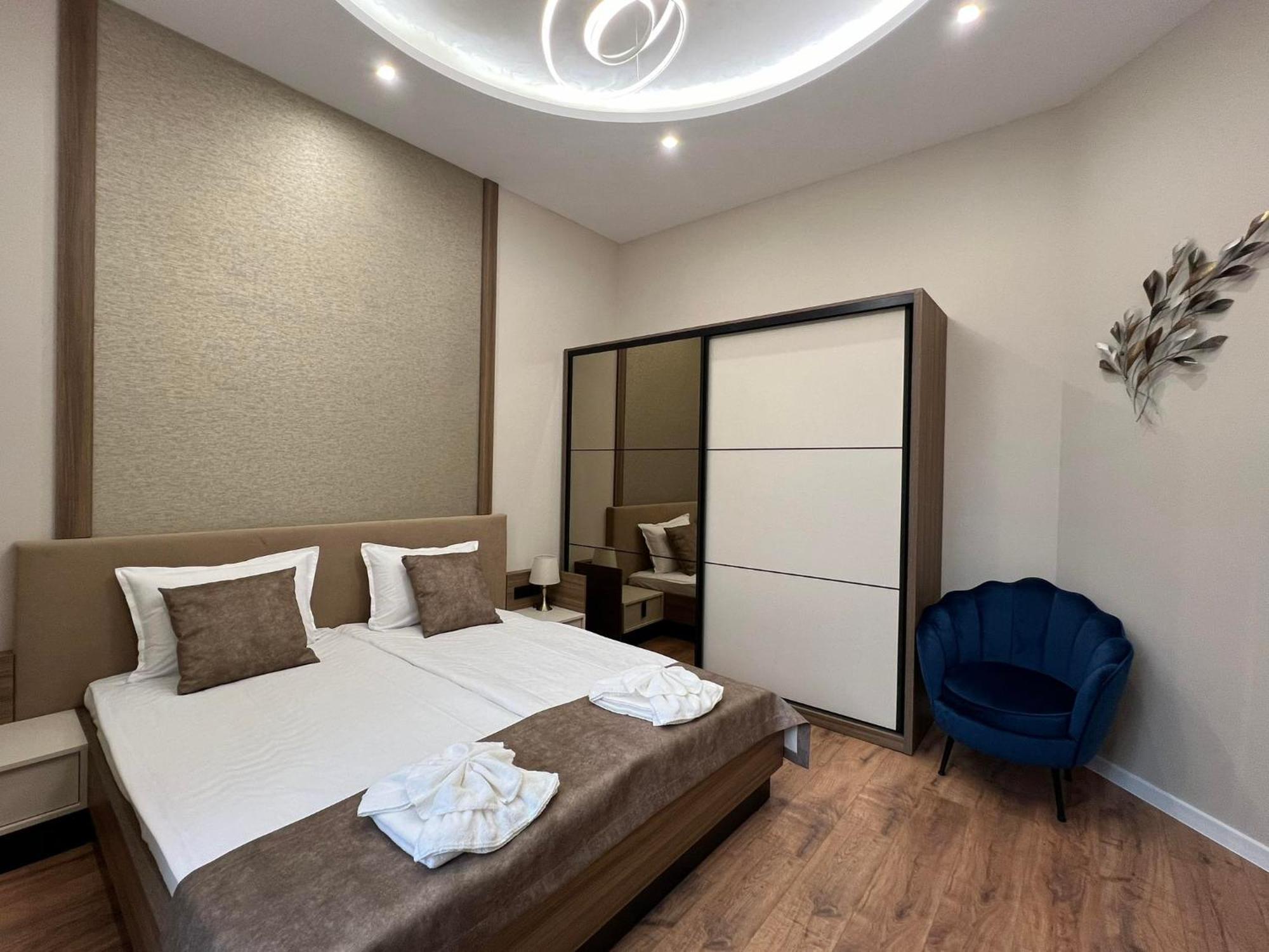 Хотел Vip Apart House بليفين المظهر الخارجي الصورة