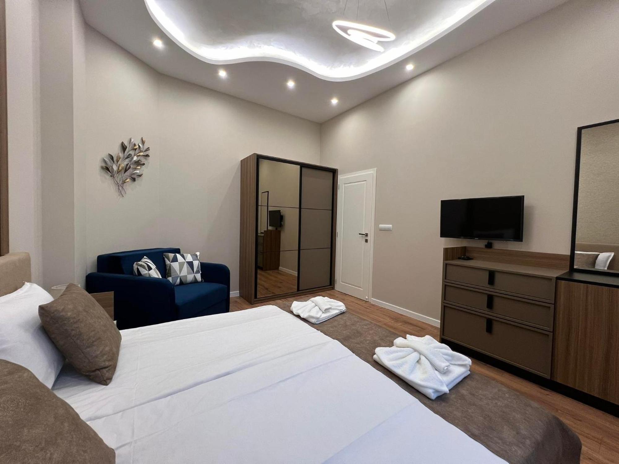 Хотел Vip Apart House بليفين المظهر الخارجي الصورة