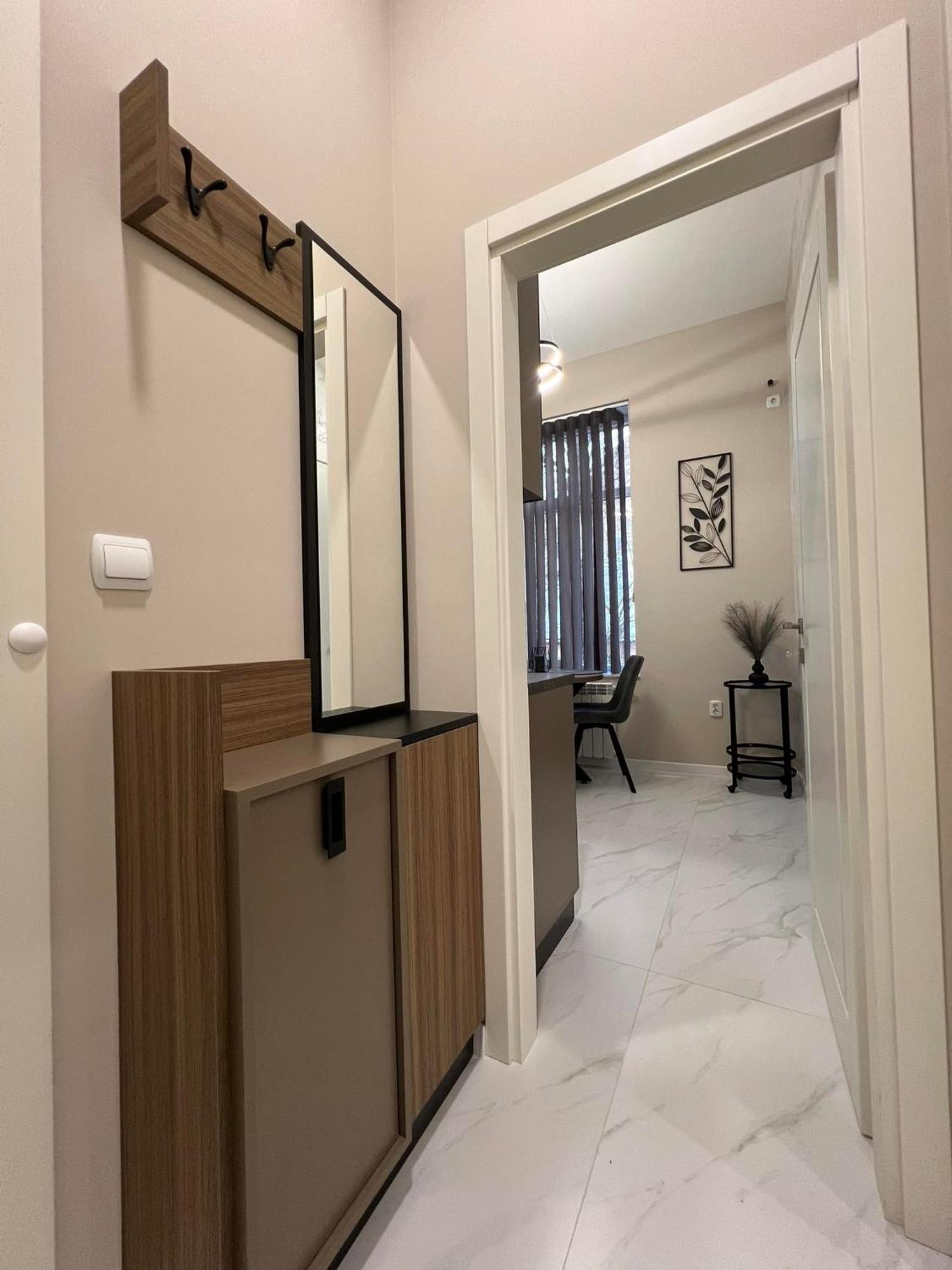 Хотел Vip Apart House بليفين المظهر الخارجي الصورة